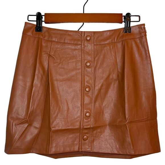 Lulus Most Fab Brown Vegan Leather Button-Front Mini Skirt Size Small - Picture 3 of 13